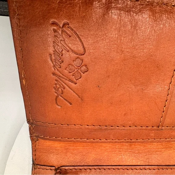 Patricia Nash Elegant Brown and Green Women's Wallet - Picture 5 of 7